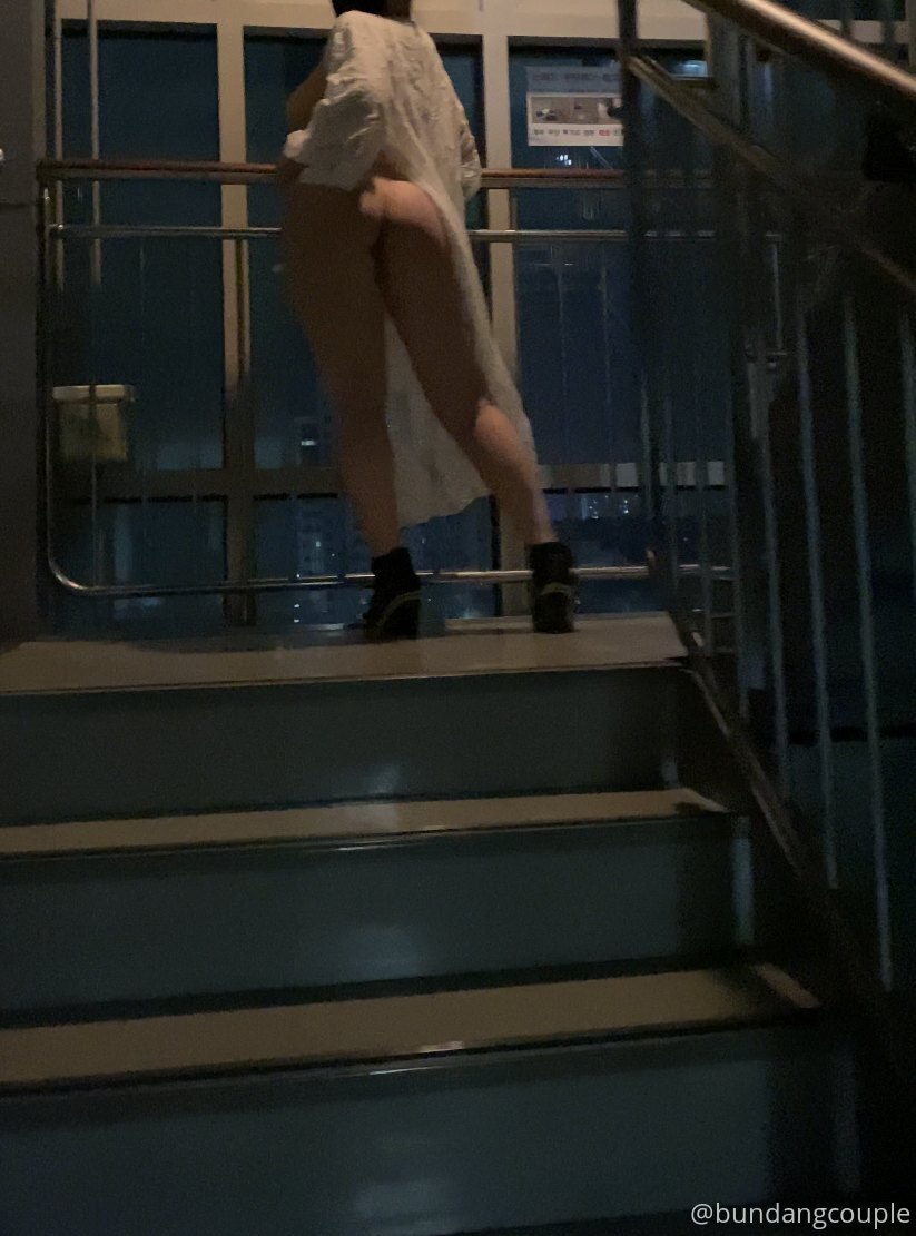 【2023-07-18】Horny nurse wants sxx..💋.m4v