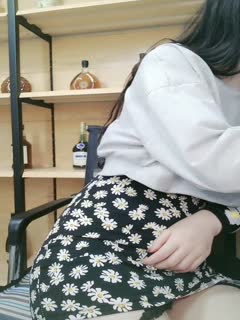 318LADY-317 るか